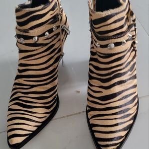 Jessica Simpson Zebra Cowboy Style Ankle Boots